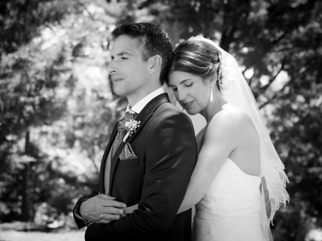 La boda de Juan y Laura en Arroyo De La Encomienda, Valladolid 36