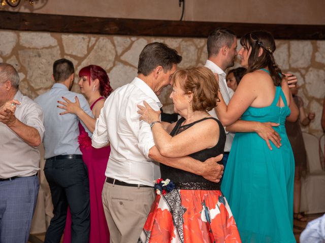 La boda de Juan y Laura en Arroyo De La Encomienda, Valladolid 53