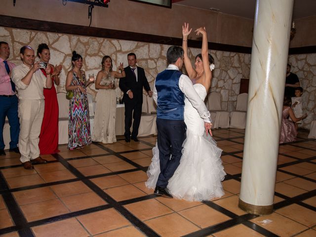 La boda de Juan y Laura en Arroyo De La Encomienda, Valladolid 60