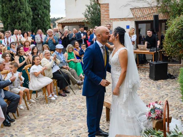 La boda de Ricardo y Eva en San Martin De Pusa, Toledo 26