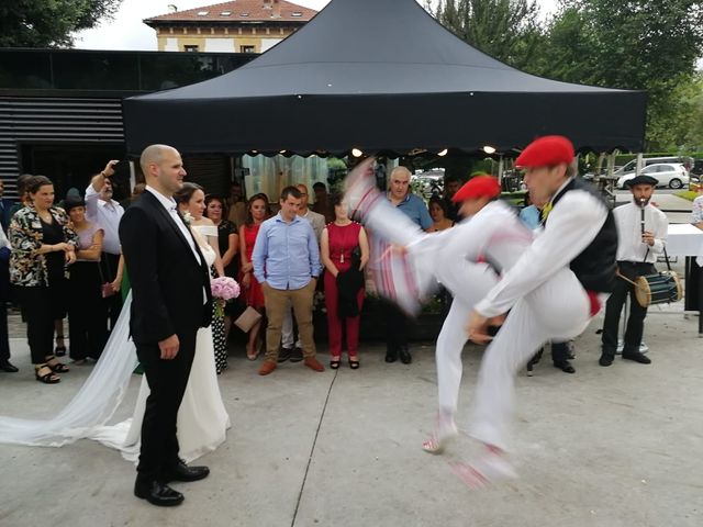 La boda de Iñaki y Olatz en Durango, Vizcaya 6