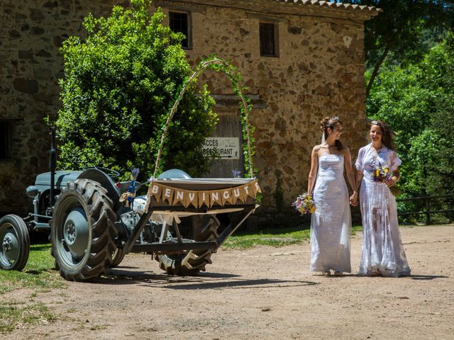 La boda de Laia y Arantxa en Espinelves, Girona 17