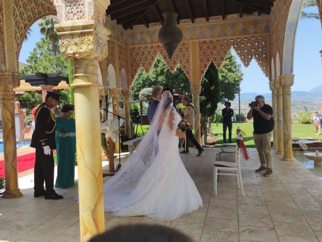 La boda de David y Tania en Alhaurin El Grande, Málaga 3