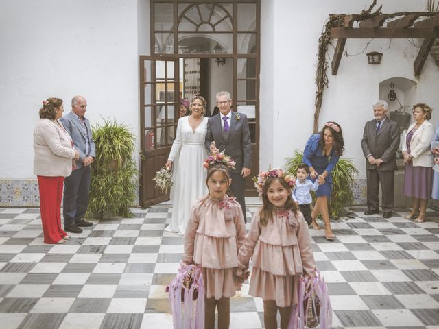 La boda de Marian y Abraham en Arcos De La Frontera, Cádiz 24