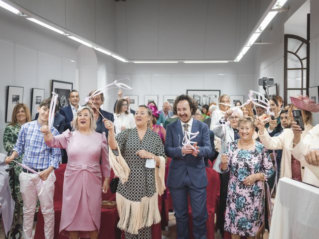 La boda de Marian y Abraham en Arcos De La Frontera, Cádiz 35