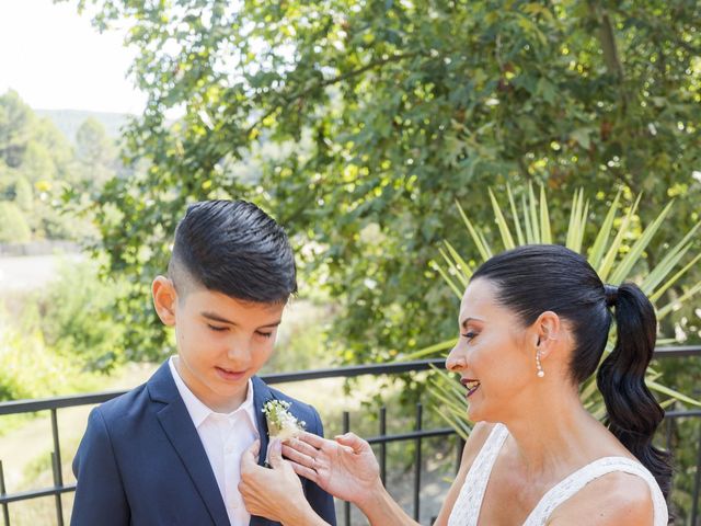 La boda de Antonio y Estefanía en Siete Aguas, Valencia 15