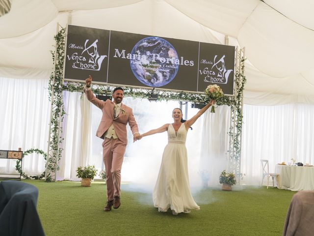 La boda de Antonio y Estefanía en Siete Aguas, Valencia 45