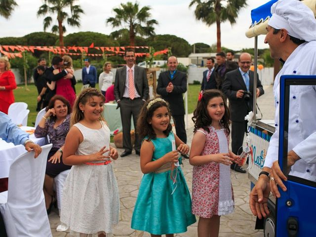 La boda de Natalie y Manuel en Chiclana De La Frontera, Cádiz 31