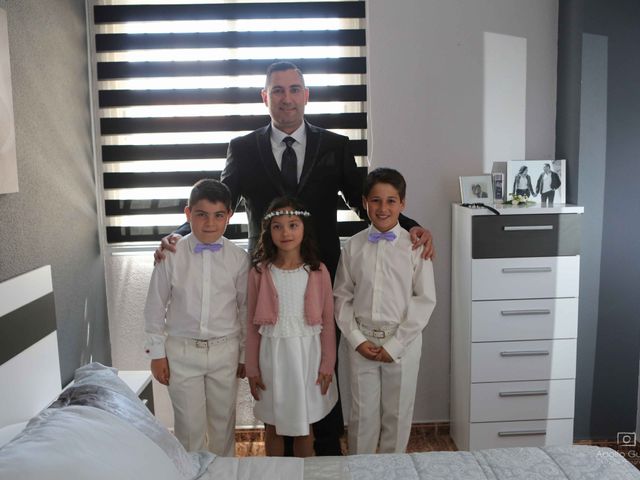 La boda de Juan Carlos y Lorena en Olula Del Rio, Almería 4