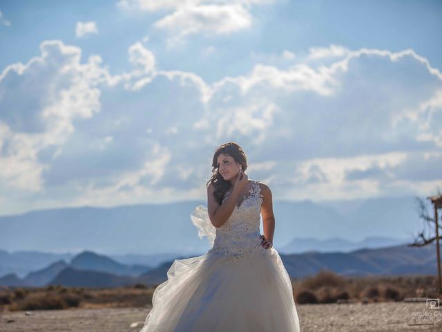 La boda de Juan Carlos y Lorena en Olula Del Rio, Almería 153