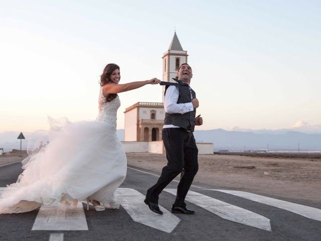 La boda de Juan Carlos y Lorena en Olula Del Rio, Almería 170