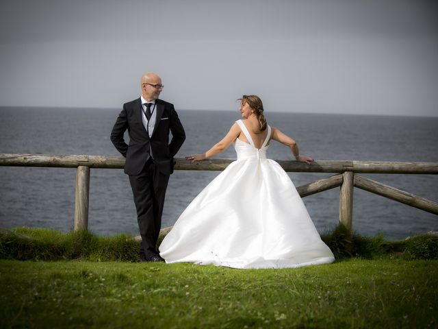 La boda de Abel  y Ruth  en El Pito, Asturias 16