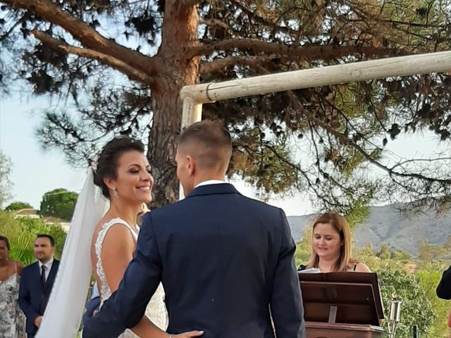 La boda de Daniel  y Cristi  en Viñuela, Ciudad Real 4