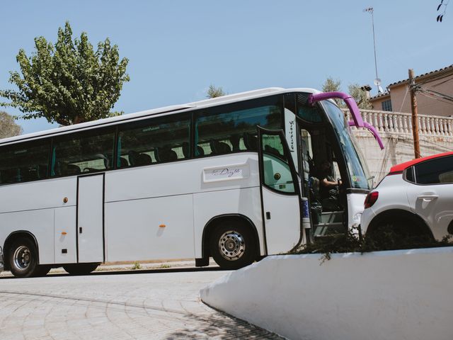 La boda de Christian y Ivette en Sant Fost De Campsentelles, Barcelona 56