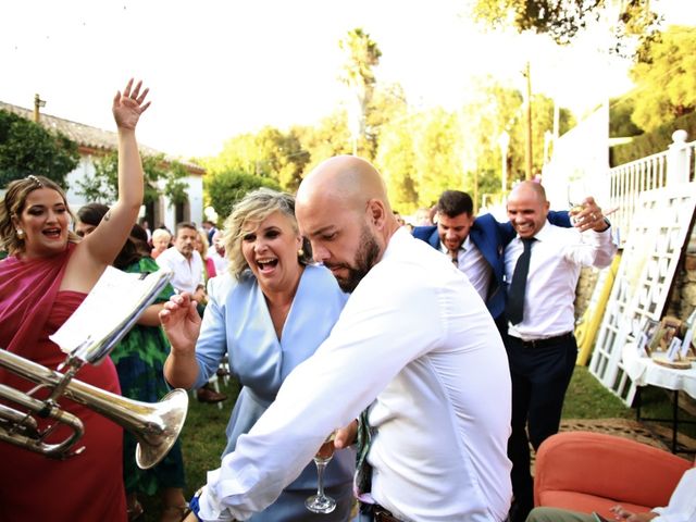 La boda de Salva y María  en Prado Del Rey, Cádiz 16