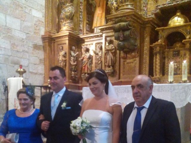 La boda de juan  y leticia en San Vicente De La Barquera, Cantabria 11
