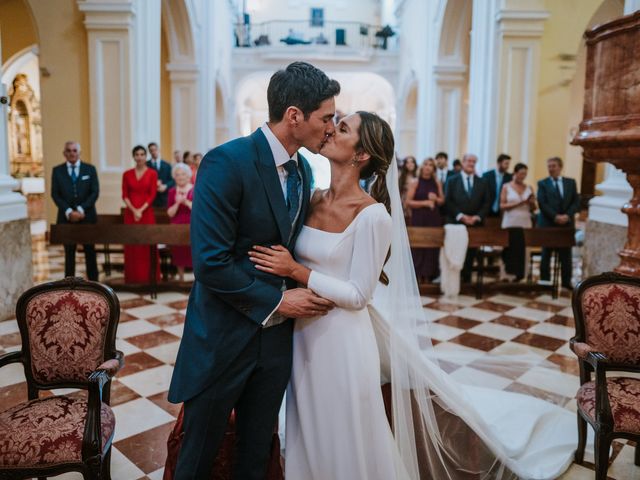 La boda de Cristóbal y Almudena en Málaga, Málaga 27