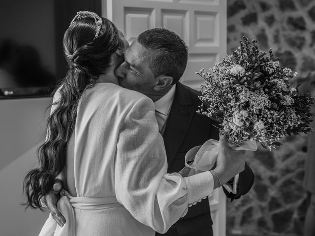 La boda de Adrián y María en Sevilla, Sevilla 13