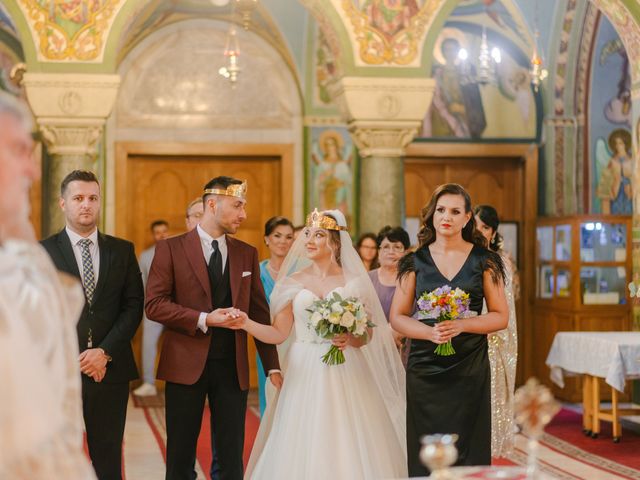 La boda de Raluca y Adrian en Alzira, Valencia 10