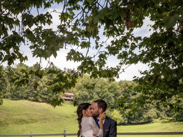 La boda de Borja y Aida en Markina-xemein, Vizcaya 25