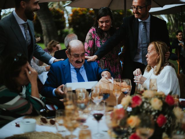 La boda de Santiago y Natalia en Puerto De La Cruz, Santa Cruz de Tenerife 33