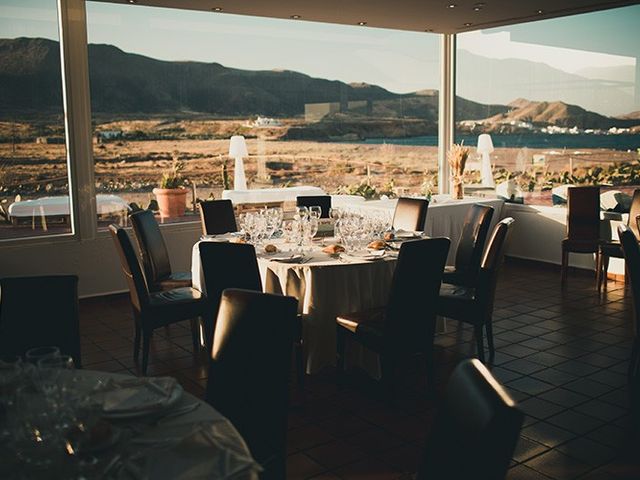 La boda de Chema y Maria en Los Escullos, Almería 31