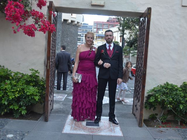 La boda de Isidro y Elena en Las Palmas De Gran Canaria, Las Palmas 2