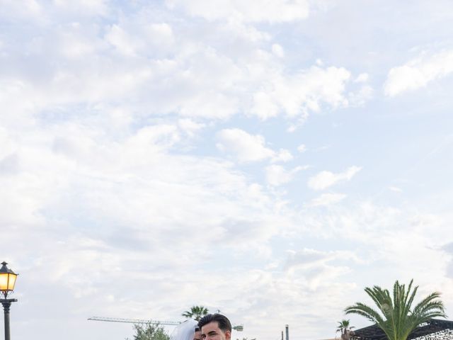 La boda de Rocio y Juanje en Sevilla, Sevilla 28