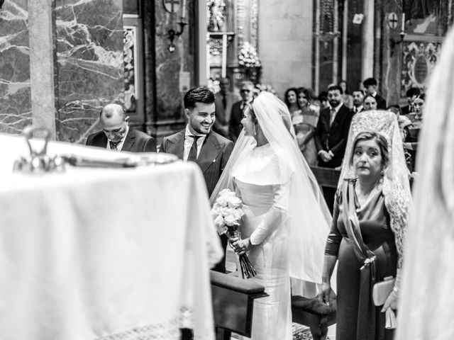 La boda de Rocio y Juanje en Sevilla, Sevilla 30