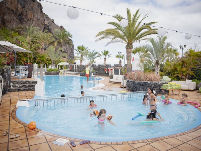 La boda de Raúl y Lisset en San Sebastian Gomera, Santa Cruz de Tenerife 22