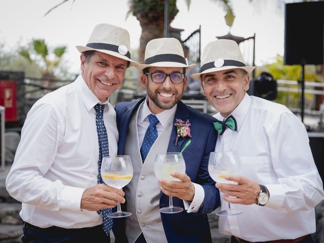 La boda de Raúl y Lisset en San Sebastian Gomera, Santa Cruz de Tenerife 24