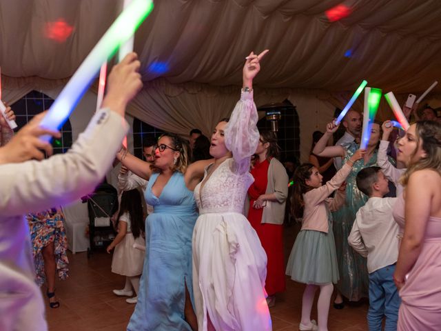 La boda de Marc y Mika en Vilanova De Sau, Barcelona 37