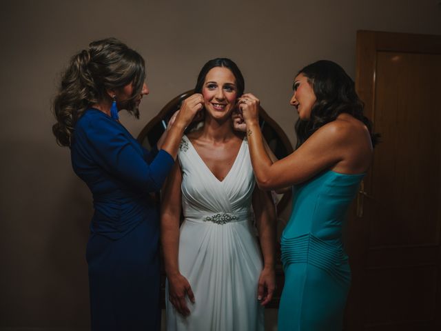 La boda de Alfonso y Silvia en Puente Genil, Córdoba 25