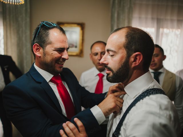 La boda de Alfonso y Silvia en Puente Genil, Córdoba 32