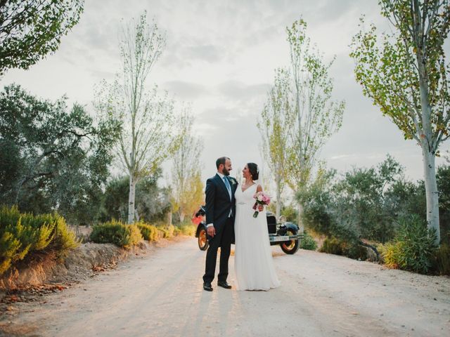 La boda de Alfonso y Silvia en Puente Genil, Córdoba 86