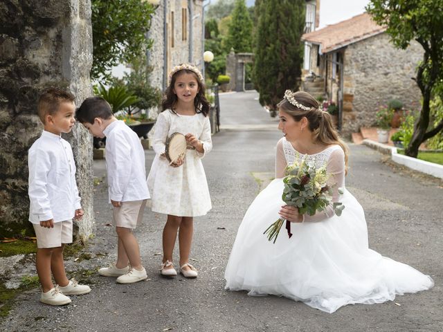 La boda de Laura y Sergio en Escalante, Cantabria 21