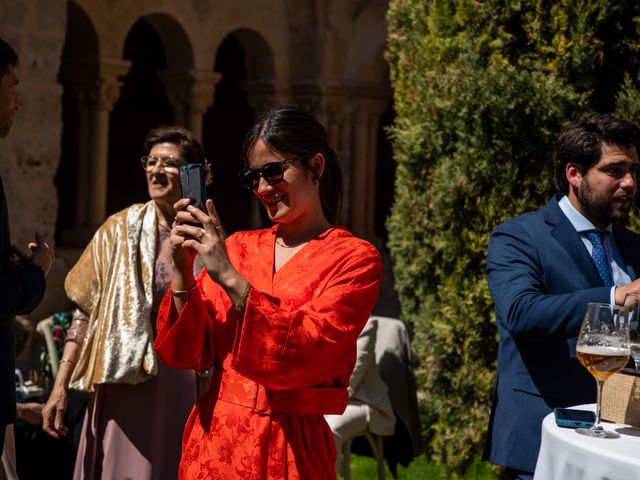 La boda de Alejandro y Belén en San Bernardo, Valladolid 39