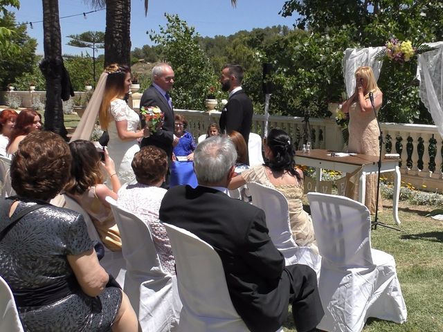 La boda de David y Clara en La Nucia, Alicante 2