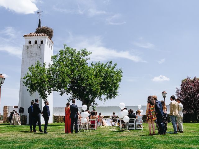 La boda de Daniel y Veronica en Valdemorillo, Madrid 19