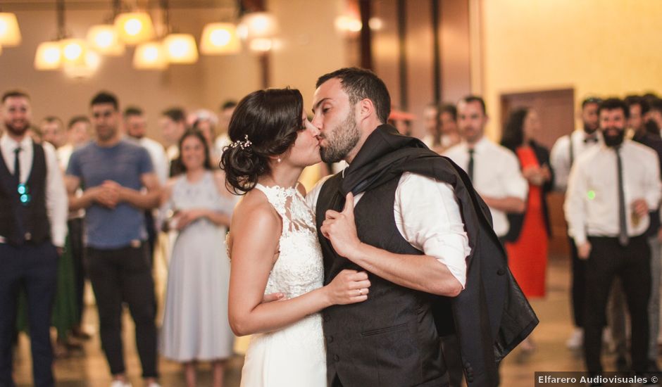 La boda de Henar y Xuxa en Goiriz, Lugo