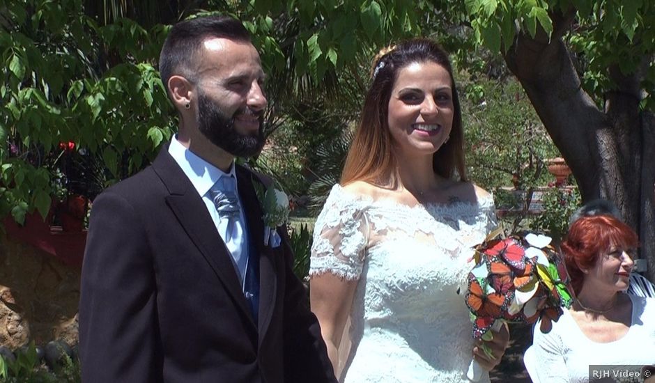La boda de David y Clara en La Nucia, Alicante