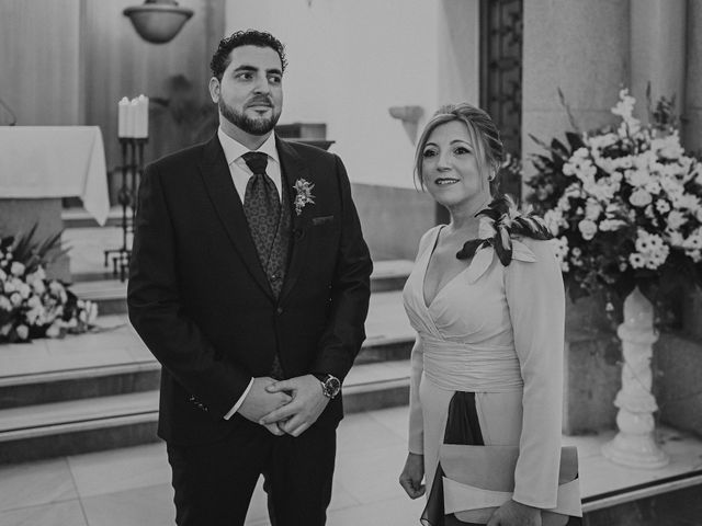 La boda de Rubén y Flor en Ballesteros De Calatrava, Ciudad Real 43