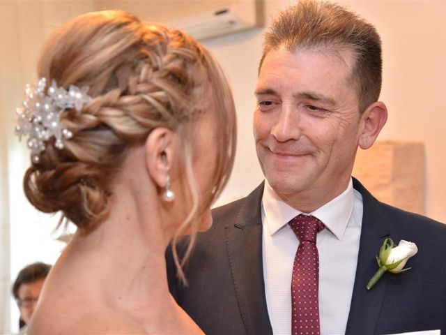 La boda de Cristian y Sonia en Cornella De Llobregat, Barcelona 33