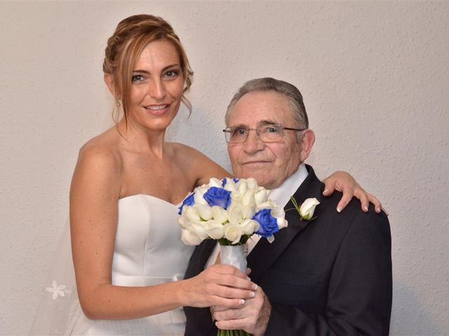 La boda de Cristian y Sonia en Cornella De Llobregat, Barcelona 41