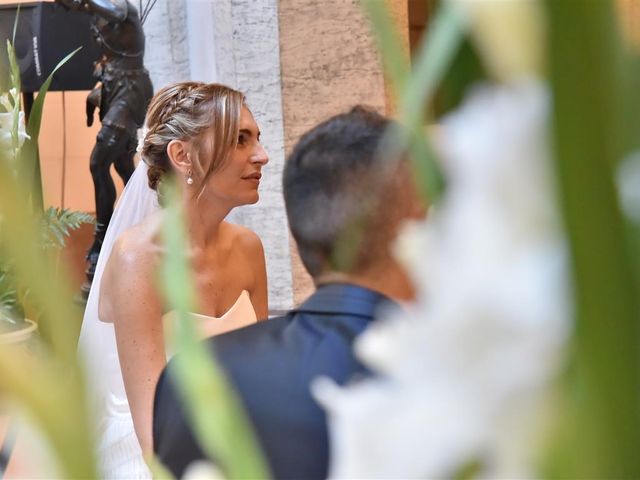La boda de Cristian y Sonia en Cornella De Llobregat, Barcelona 74