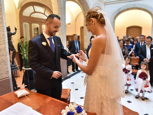 La boda de Cristian y Sonia en Cornella De Llobregat, Barcelona 83