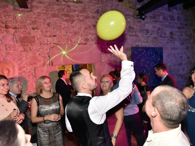 La boda de Cristian y Sonia en Cornella De Llobregat, Barcelona 212