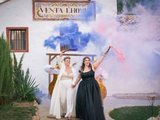 La boda de Patricia y Paula en Siete Aguas, Valencia 1