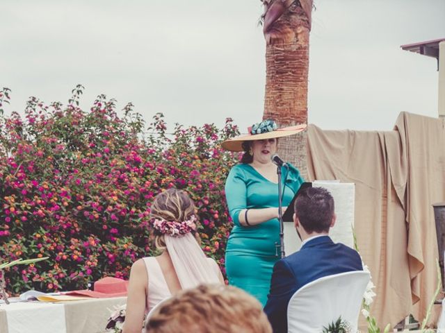 La boda de Alberto y Verónica en Huelva, Huelva 32