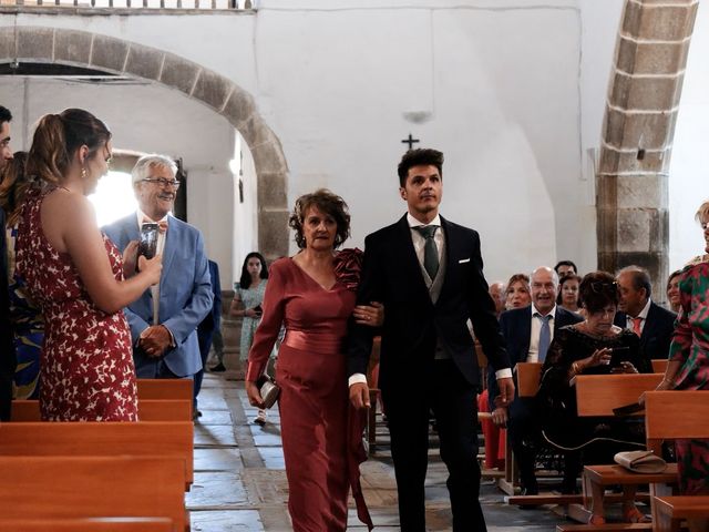 La boda de Carlos y Virginia en Salvatierra De Tormes, Salamanca 2